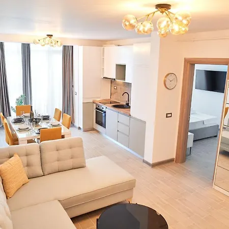 Mimosa Luxury 161 N Pool Apartment Navodari