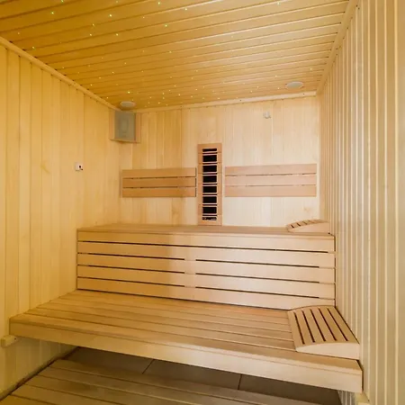 Mimosa Luxury 161 N Pool * Năvodari