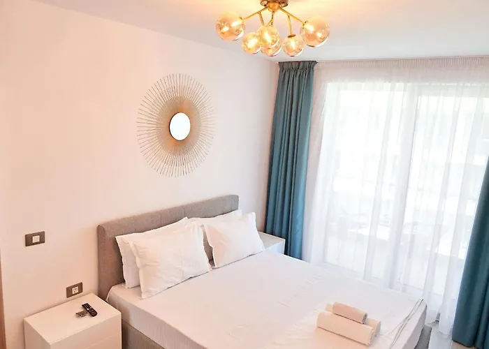 דירה Mimosa Luxury 161 N Pool Năvodari