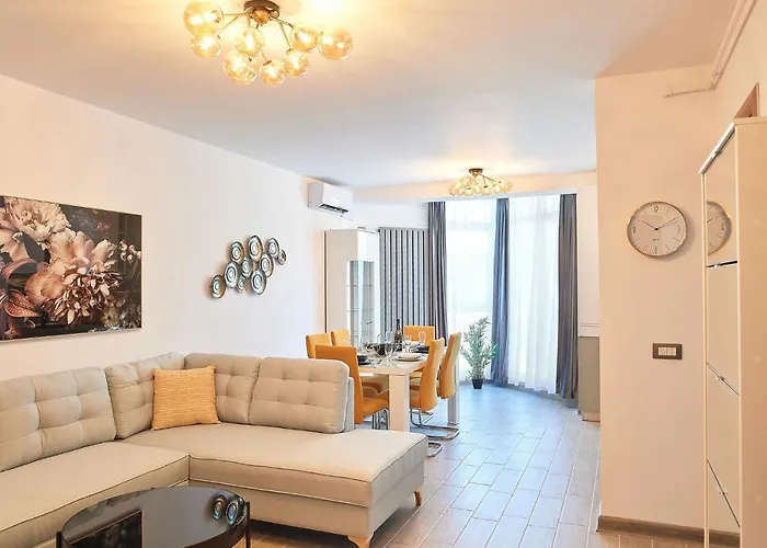 Mimosa Luxury 161 N Pool